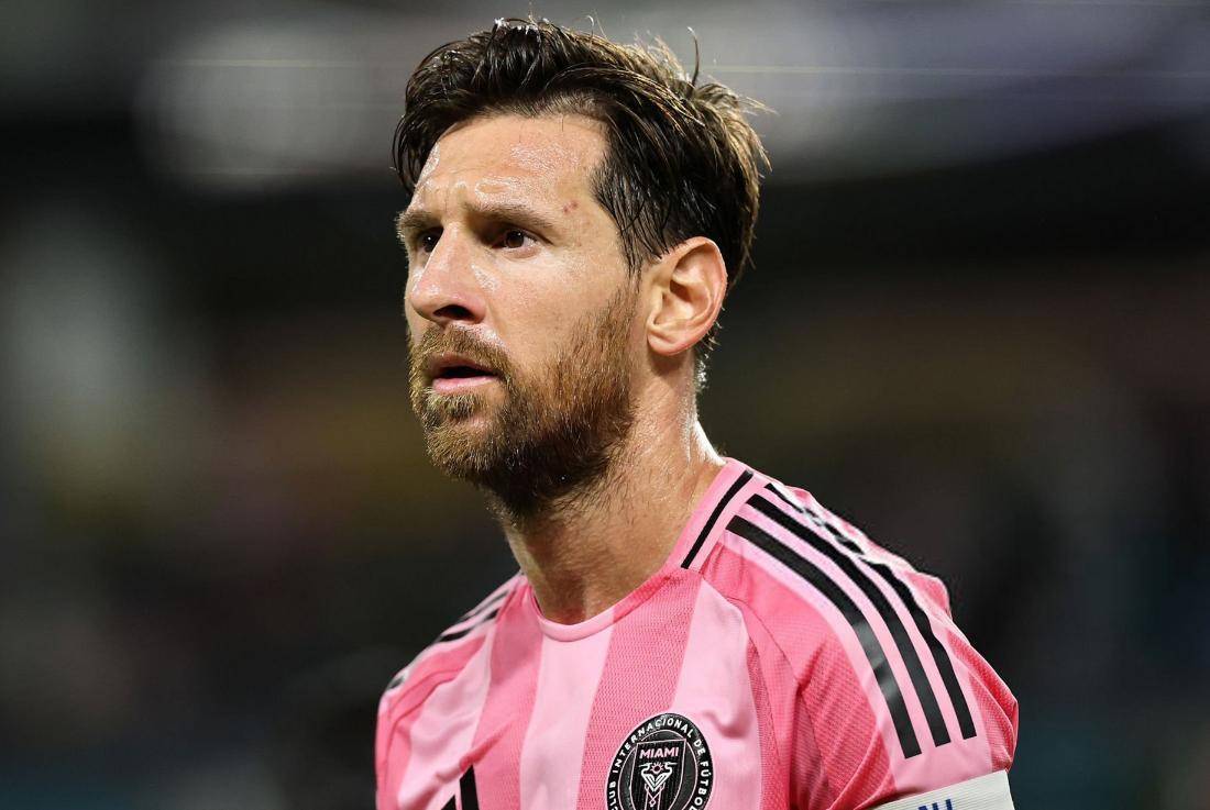 AYX体育平台注册入口 梅西焦点对战,哈登与80激战FPX分钟,最后时刻胜出胜负难料!