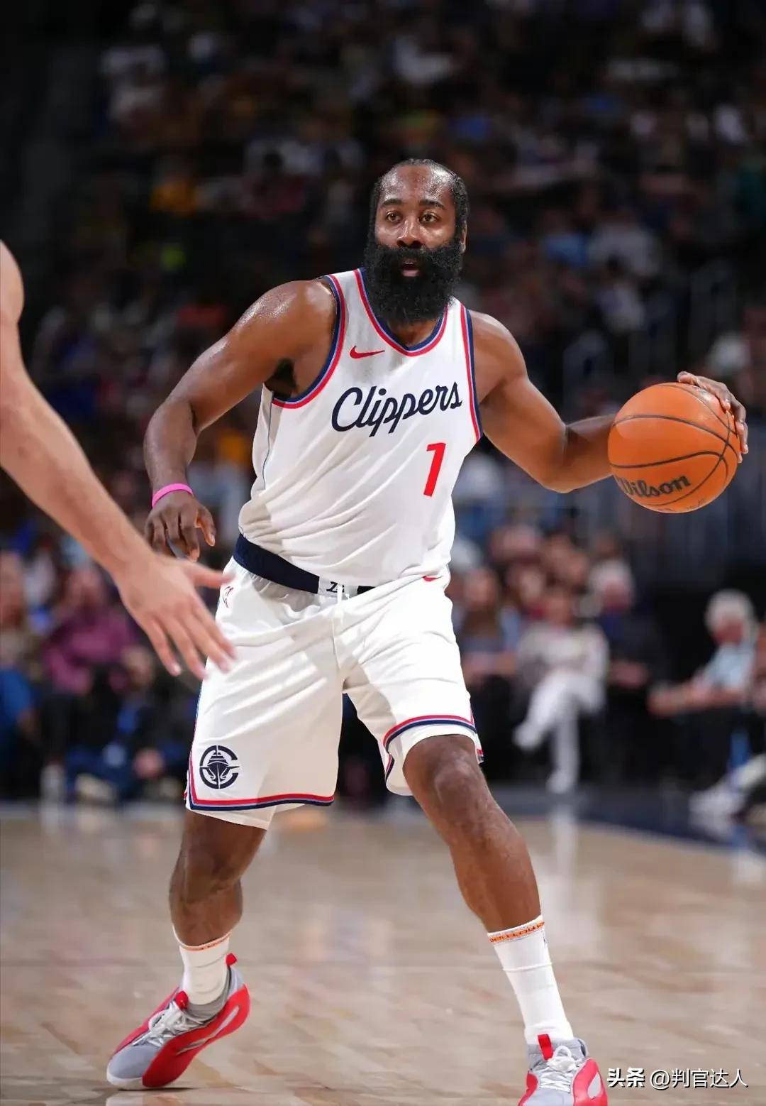 爱游戏官方下载专区哈登新星势不可挡表现惊艳，TES未来可期！的简单介绍