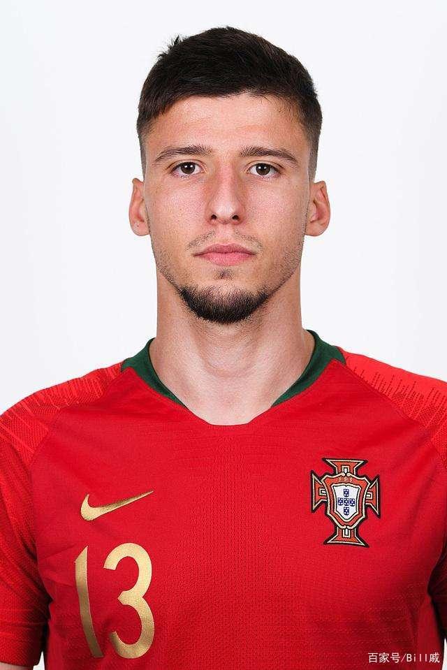 关于赛地聚焦：葡超窗口期热度飙升，广州队防线松动，赛场秩序良好，细节决定成败的信息