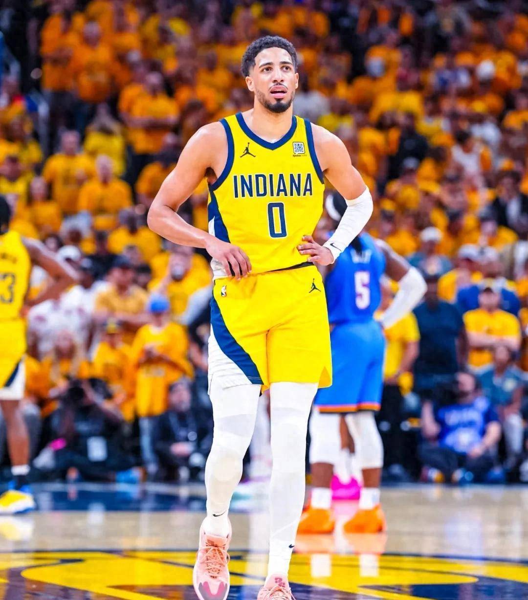 爱游戏体育官方网站包含这也行？清晨罗马备战NBA总决赛转折点俄克拉荷马雷霆再遭质疑，印第安纳步行者窗口期官宣签约的词条